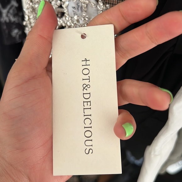 Beautifully too accessible - Picture 4 of 5